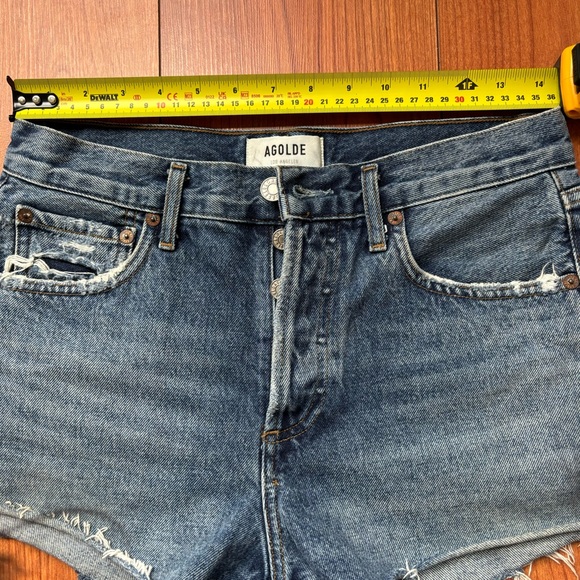 AGOLDE Parker Vintage Cut Off Shorts - Picture 6 of 8